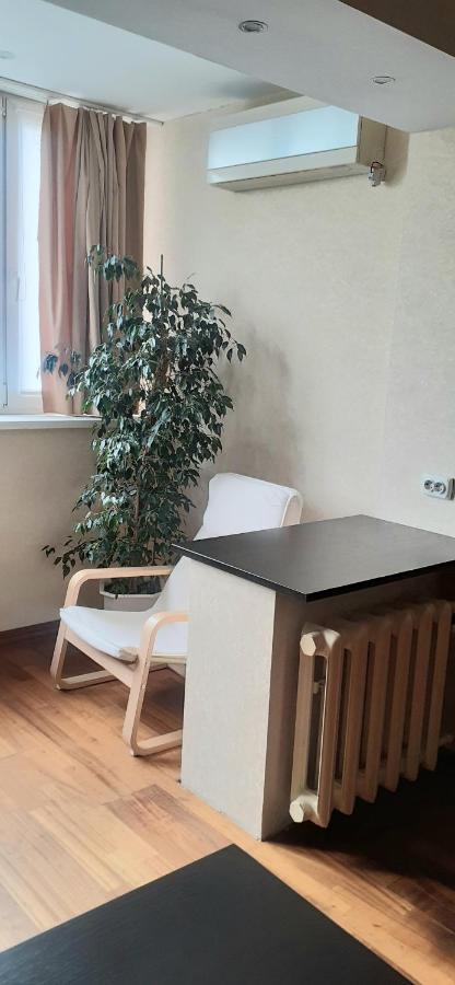 1/10 Вулиця Радунська Apartment Kiev Ngoại thất bức ảnh